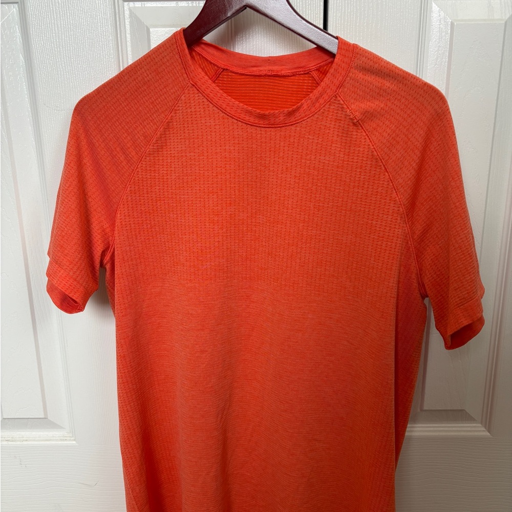 lululemon athletica Bright Orange Short Sleeve Tee